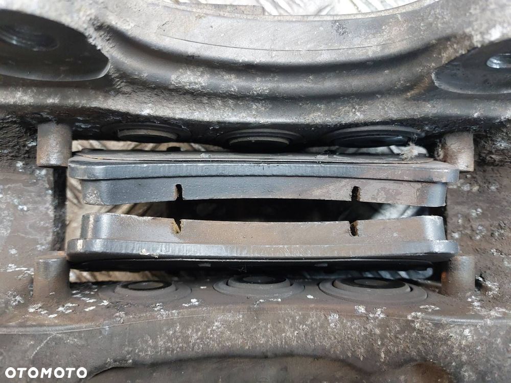 TARCZE HAMULCOWE PRZÓD + KLOCKI + ZACISKI VOLKSWAGEN TOUAREG I 5.0 TDI - 3