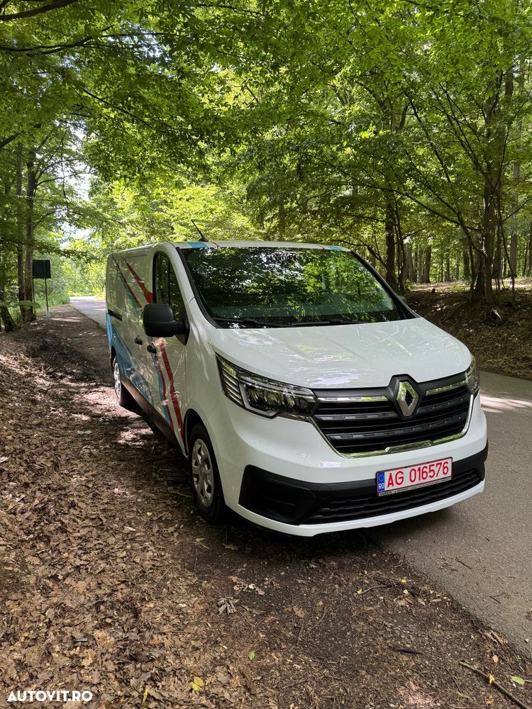 Renault Trafic - 2