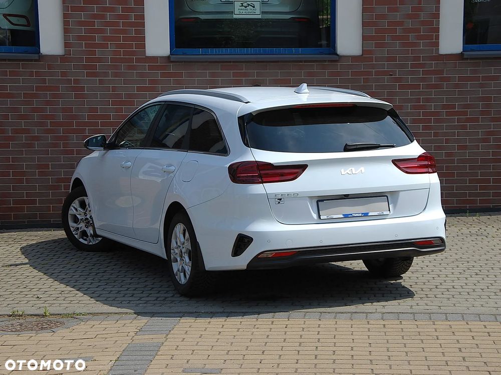 Kia Ceed 1.5 T-GDI Business Line - 16