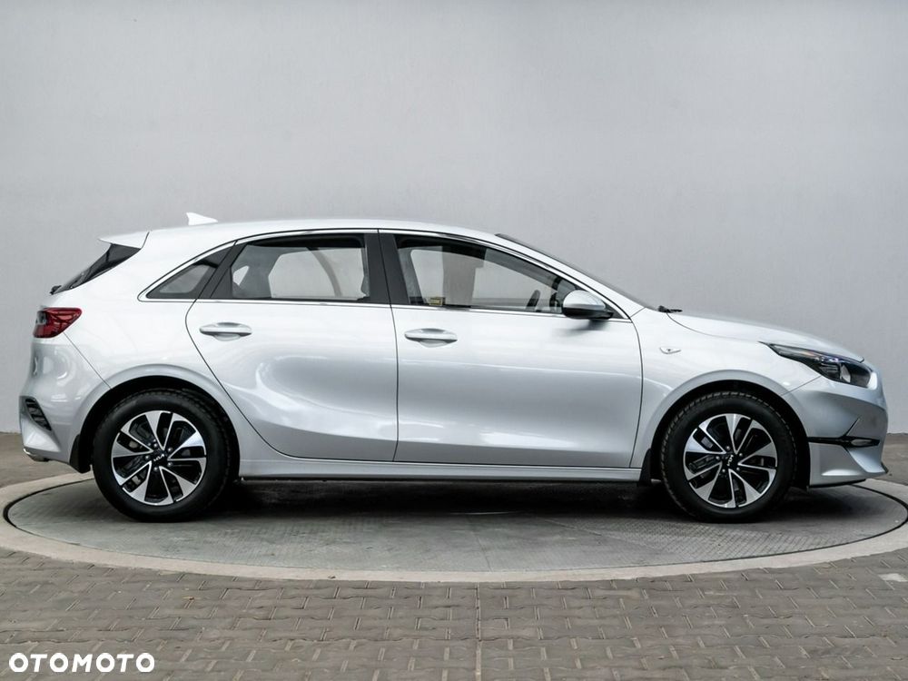 Kia Ceed 1.5 T-GDI M - 5