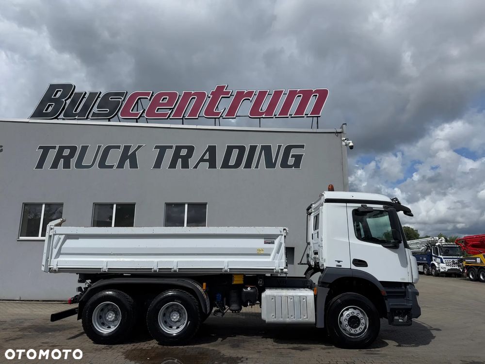 Mercedes-Benz Arocs 6x4 Meiller-Kipper / 3 stronna - 1