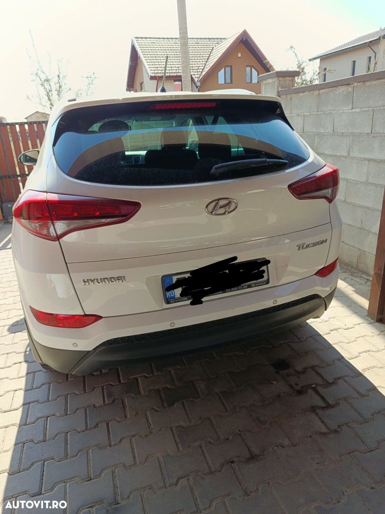 Hyundai Tucson - 16