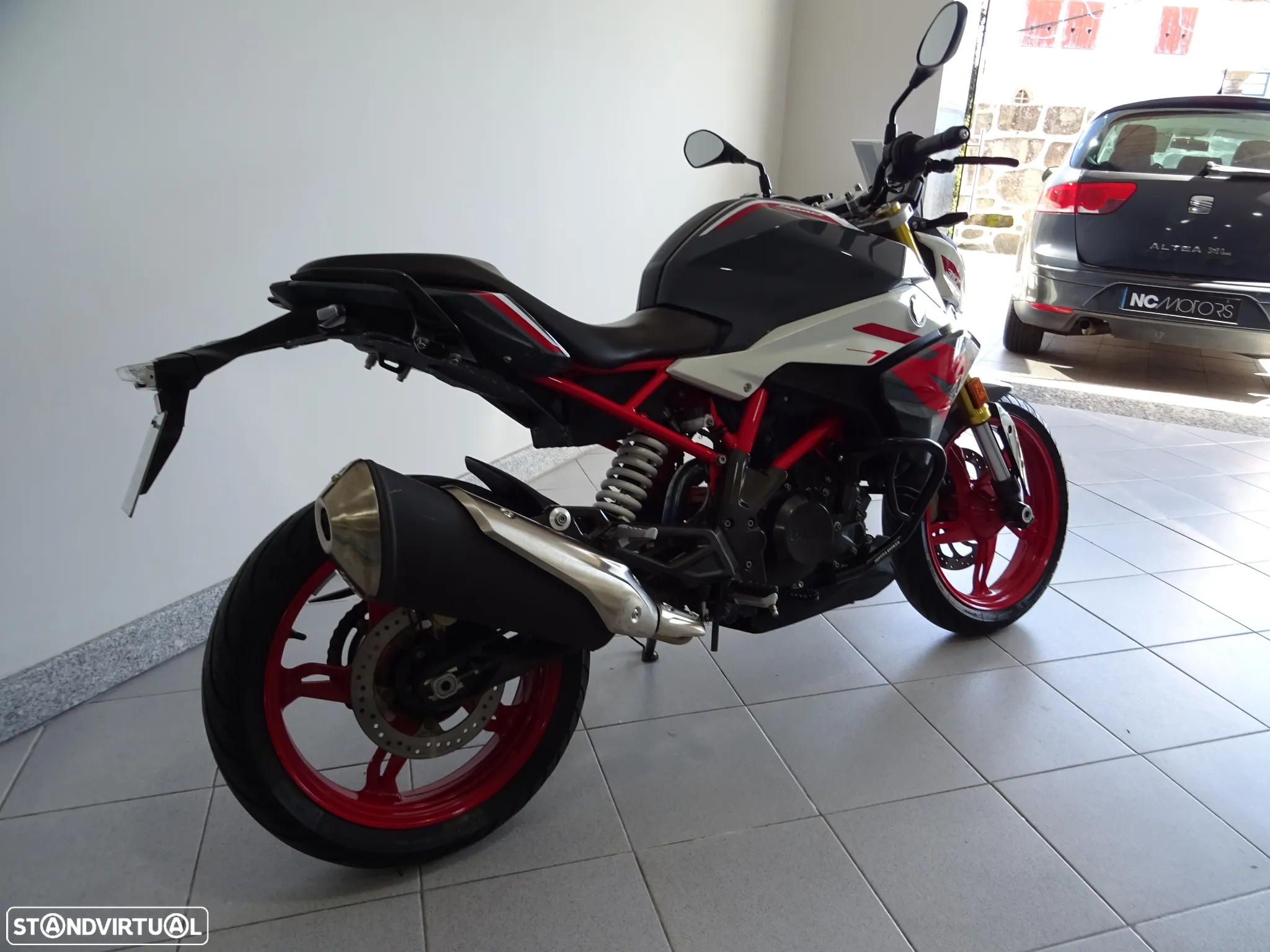 BMW G 310 R R - 11