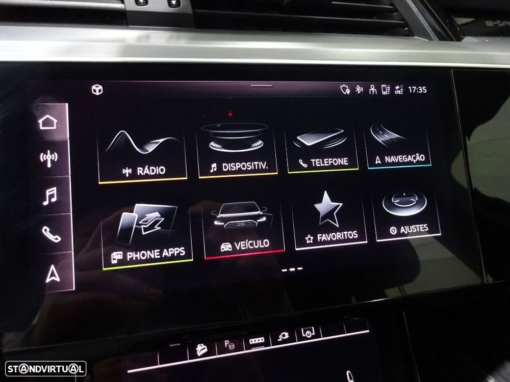 Audi e-tron 55 quattro S line - 23