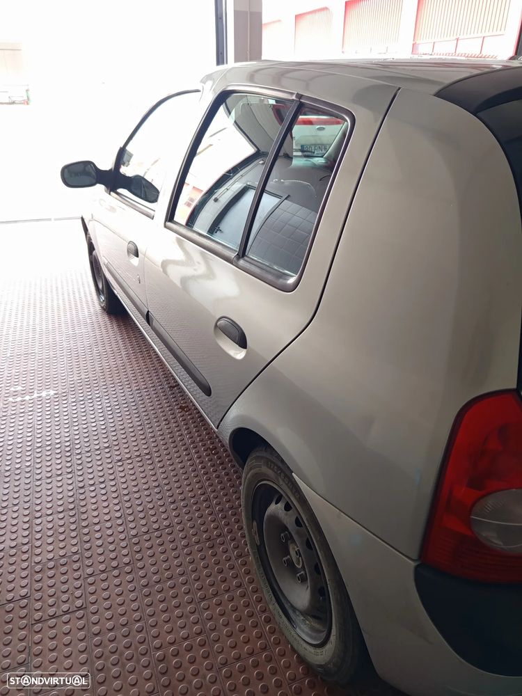 Renault Clio - 4