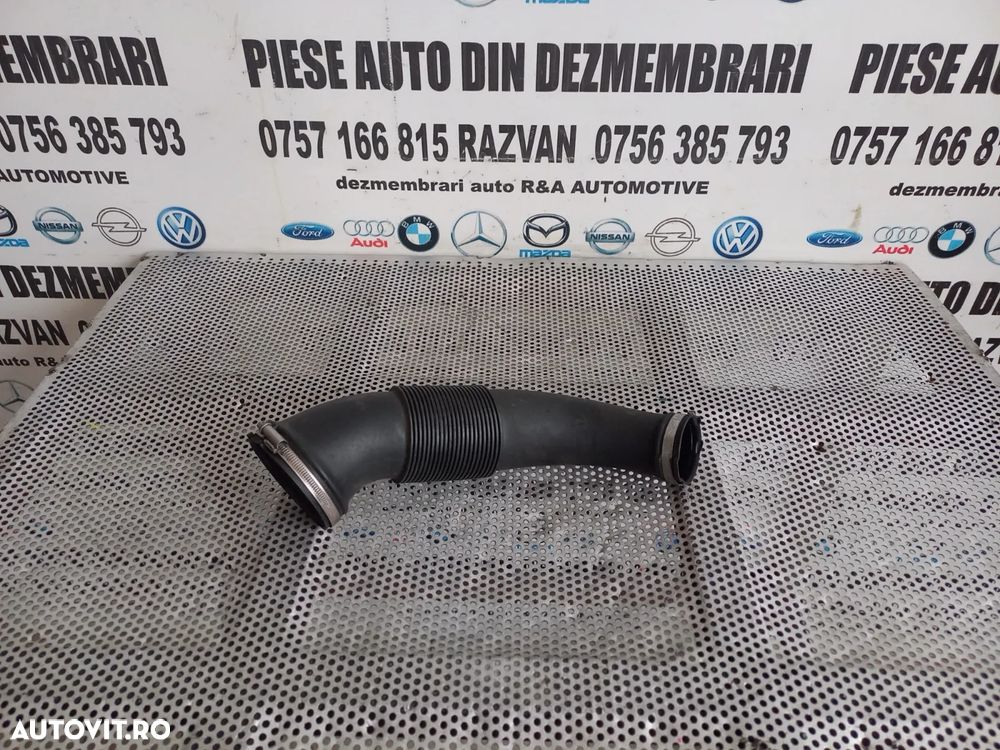 Furtun Tubulatura Admisie Aer Audi A8 4H D4 3.0 Tdi An 2010-2011-2012-2013-2014-2015-2016-2017 Cod - 2