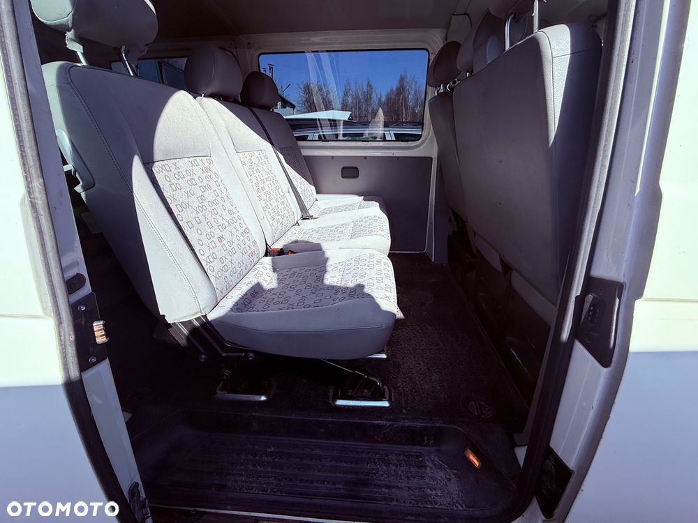 Volkswagen Caravelle L1 - 8