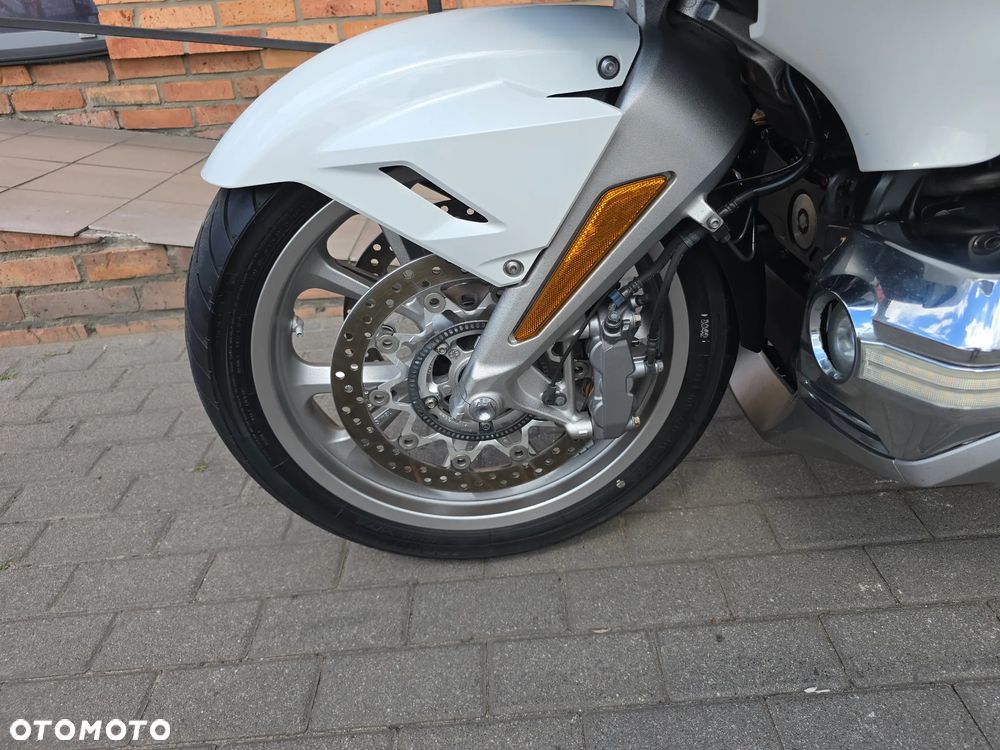 Honda GL - 8