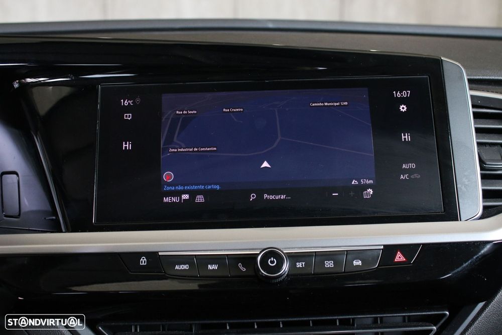 Opel Grandland 1.2 T GS Line - 29