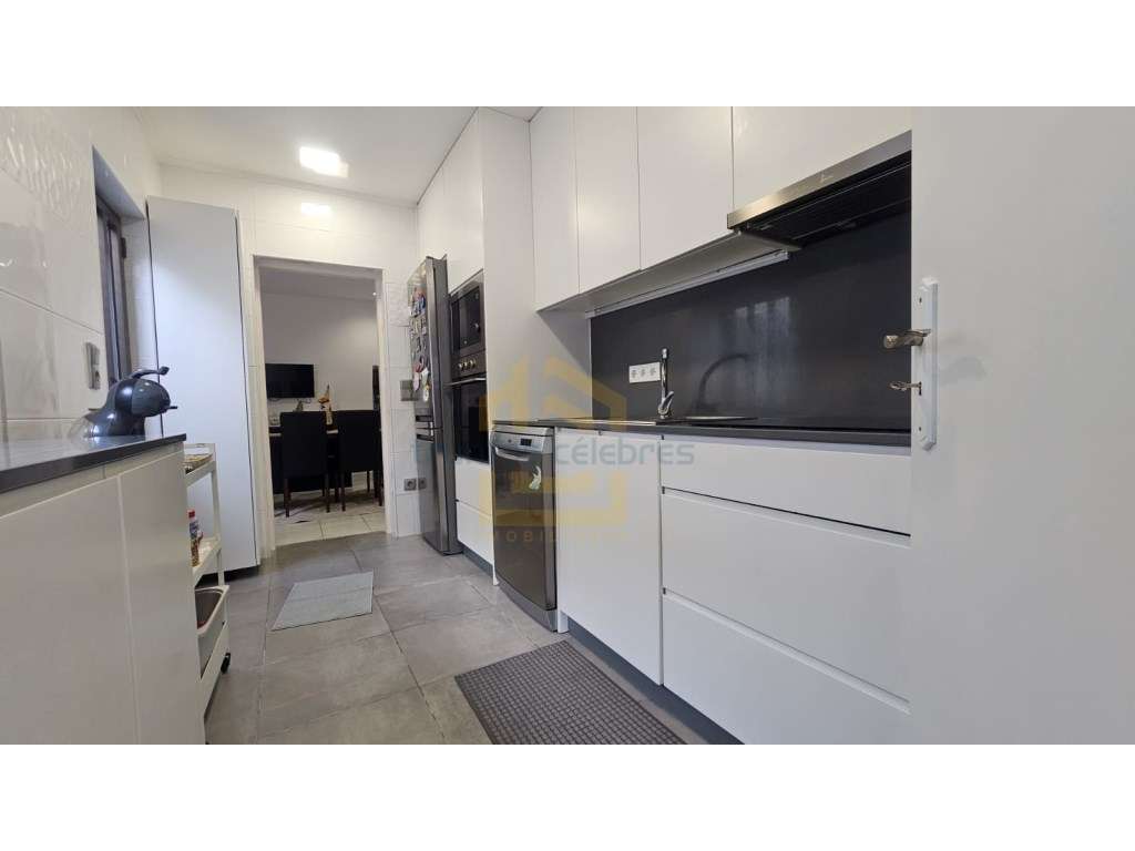 Moradia T2+1 Totalmente Renovada - 100m da Praia | Vila do Conde - Grande imagem: 5/34