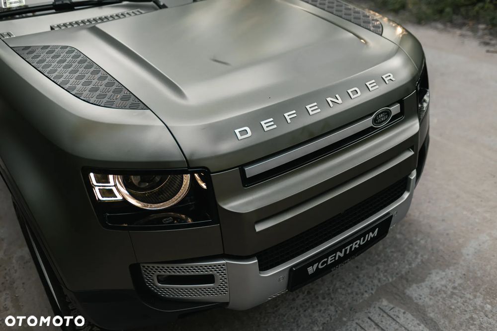 Land Rover Defender 3.0 D200 mHEV - 9