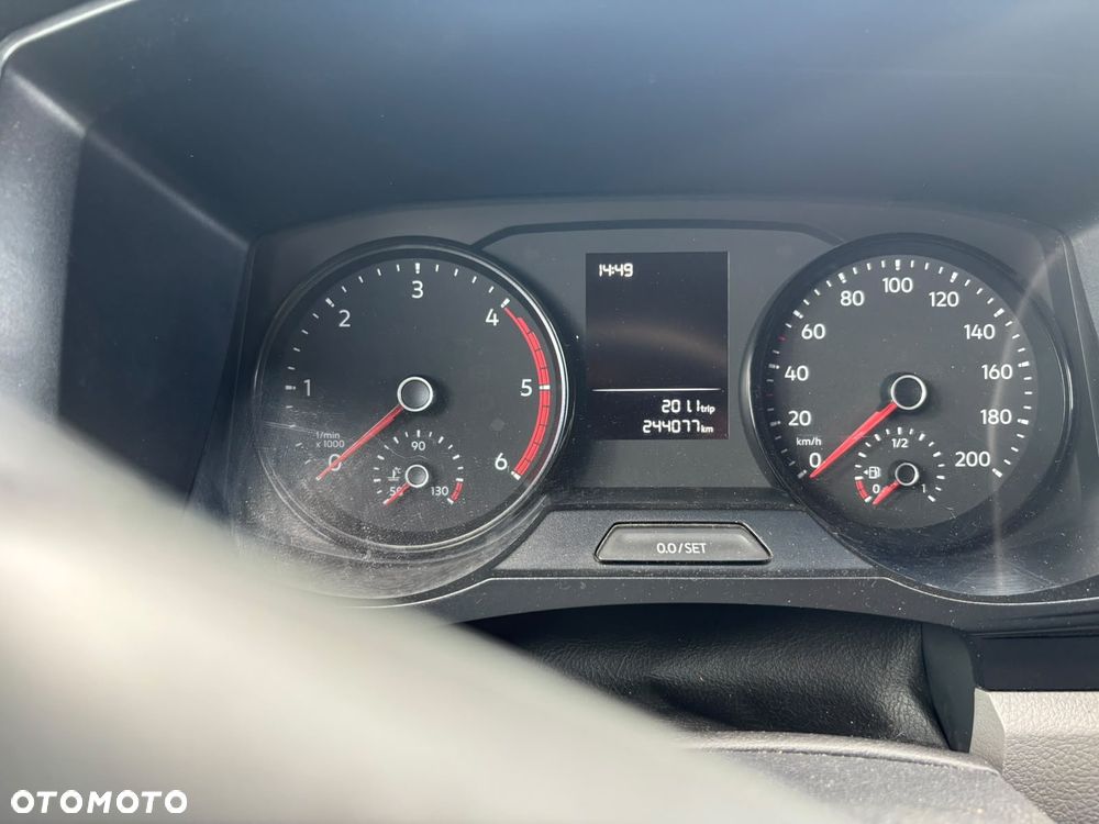 Volkswagen Crafter - 16