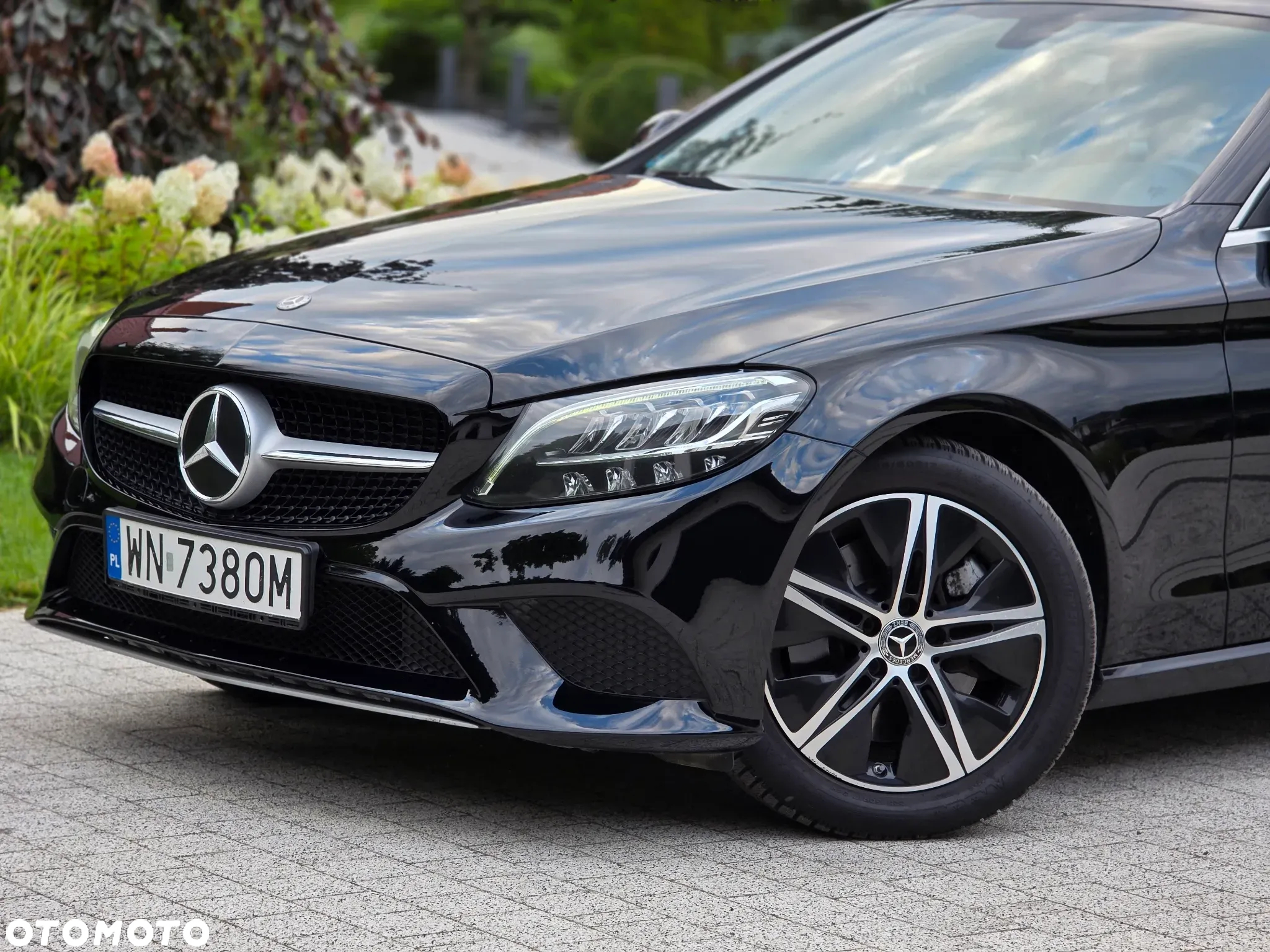 Mercedes-Benz Klasa C 300 4MATIC 9G-TRONIC - 25