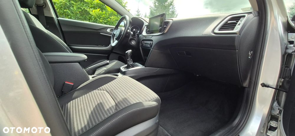 Kia Ceed 1.5 T-GDI M - 30