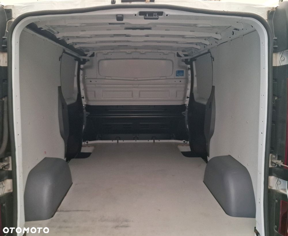 Renault TRAFIC - 5