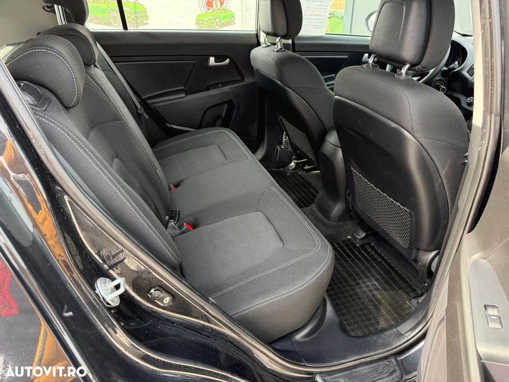 Kia Sportage 1.6 GSL MT 4x2 PREMIUM - 11