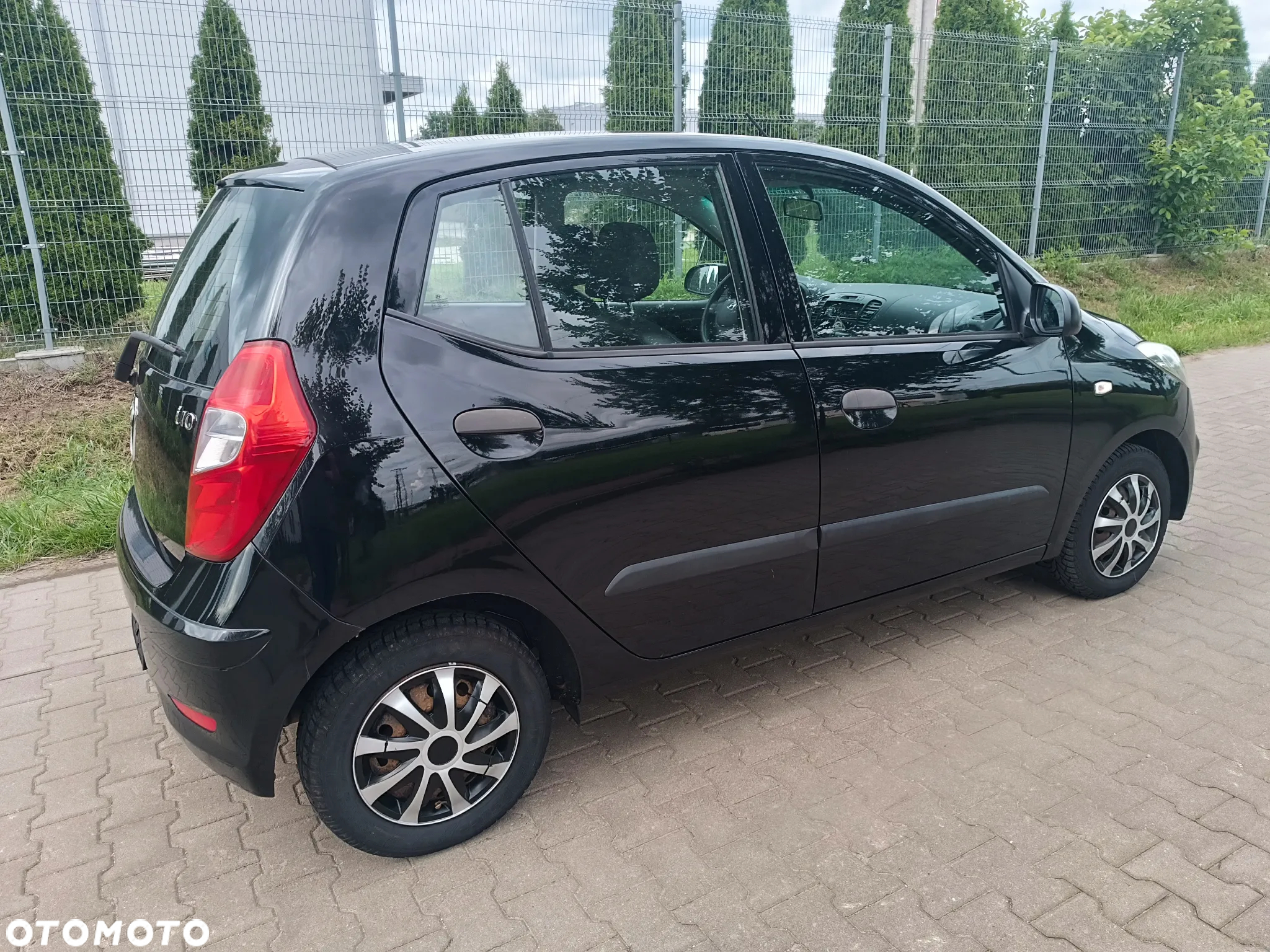 Hyundai i10 - 25