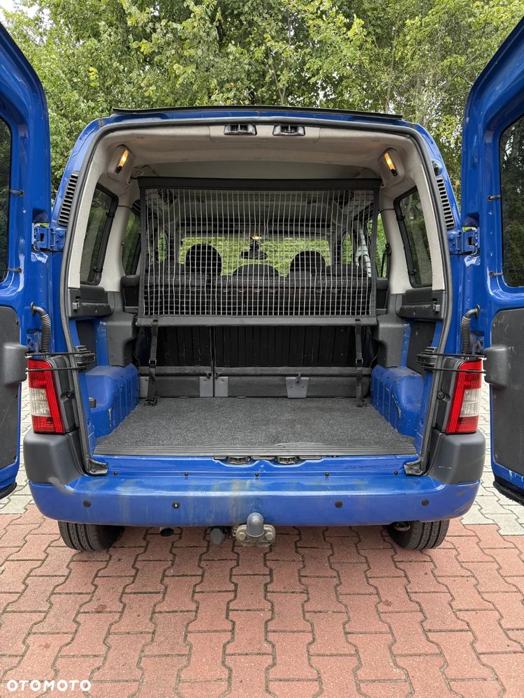 Peugeot PARTNER - 17