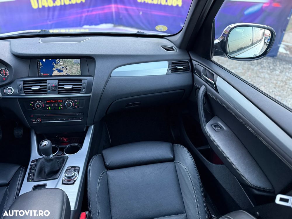 BMW X3 xDrive20d Blue Performance - 32