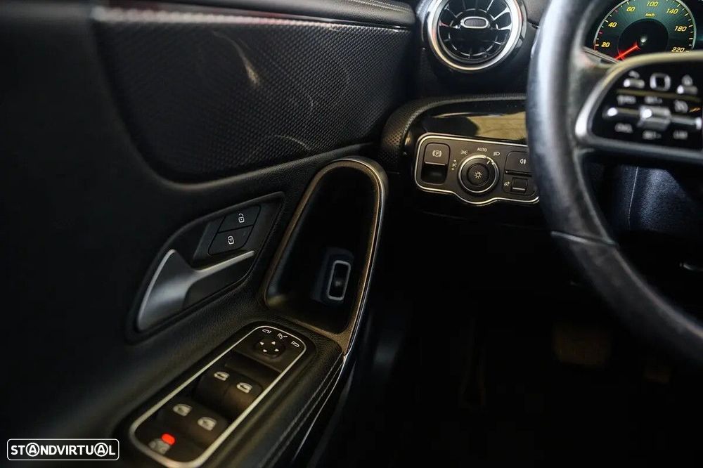 Mercedes-Benz CLA 180 d Style Aut. - 37