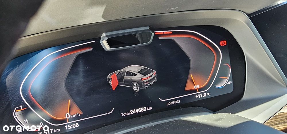 BMW X6 - 36