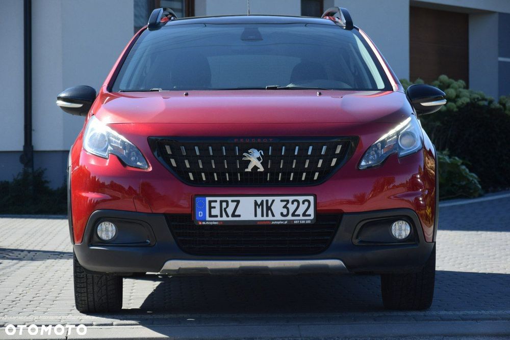 Peugeot 2008 1.2 Pure Tech Allure S&S - 3