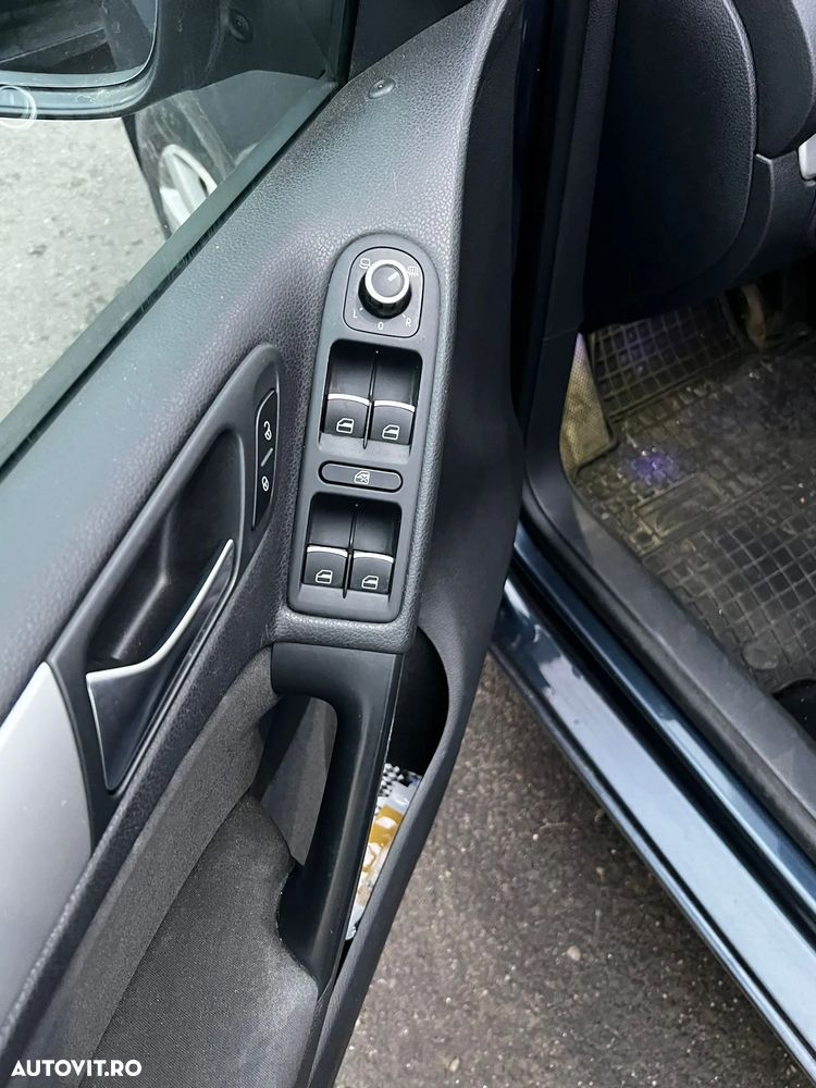 Volkswagen Golf 1.4 TSI DSG Highline - 16