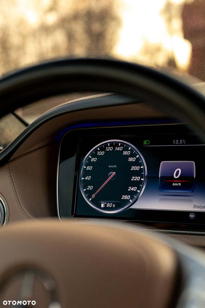 Mercedes-Benz Klasa S 500 4-Matic L 9G-TRONIC - 22