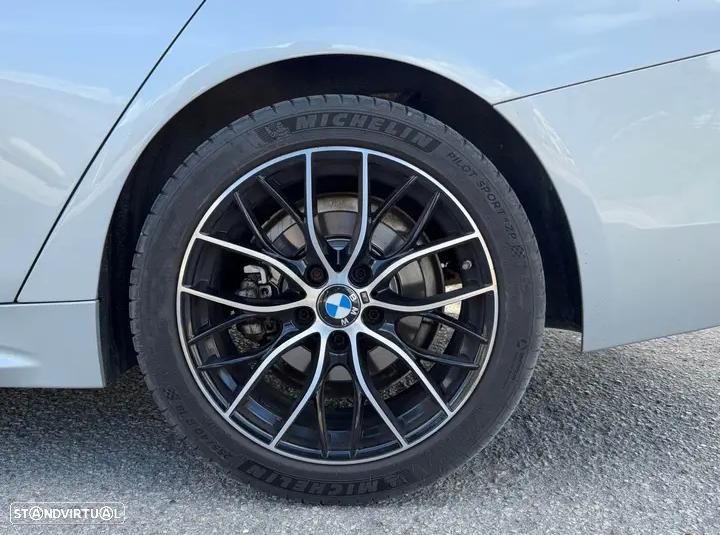 BMW 3.0 CS ver-20-d-sdrive-auto-line-sport - 6