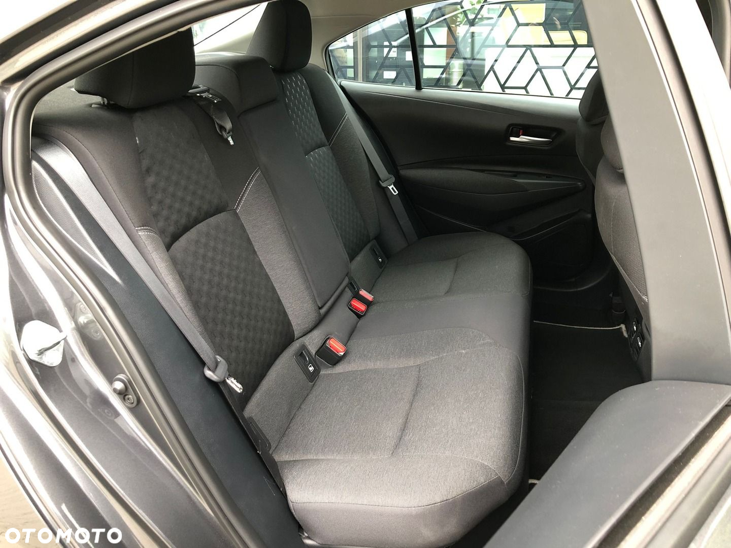 Toyota Corolla - 24