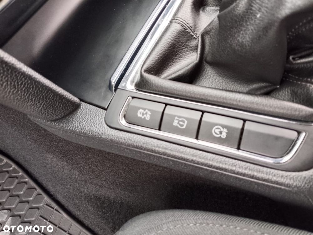 Skoda Superb 2.0 TDI Exclusive - 13