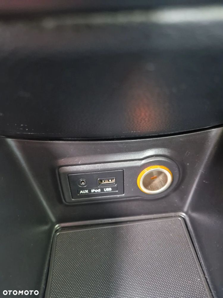 Kia Venga 1.4 CRDi L - 24