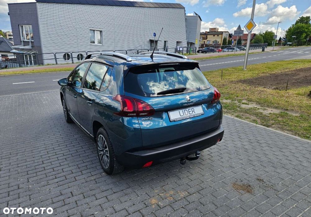 Peugeot 2008 - 4