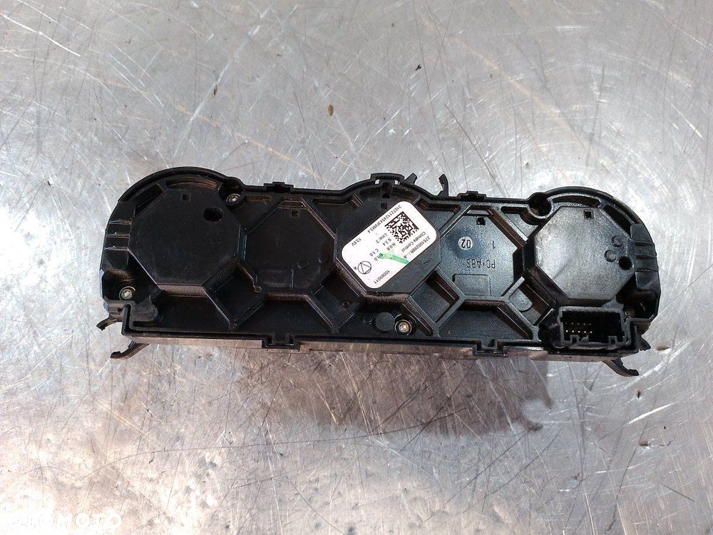 PANEL NAWIEWU DACIA SANDERO III 275100298R/-A - 4