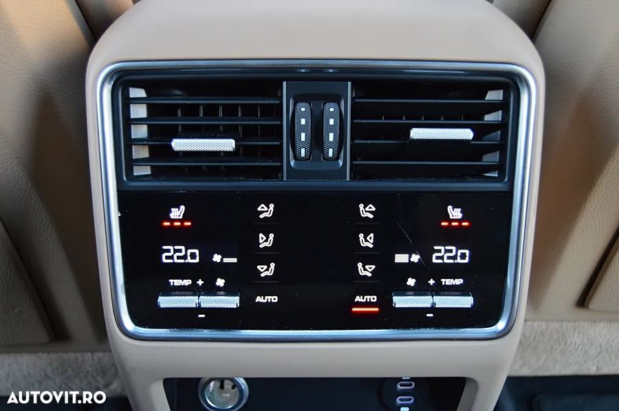 Porsche Cayenne S Tiptronic S Platinum Edition - 30