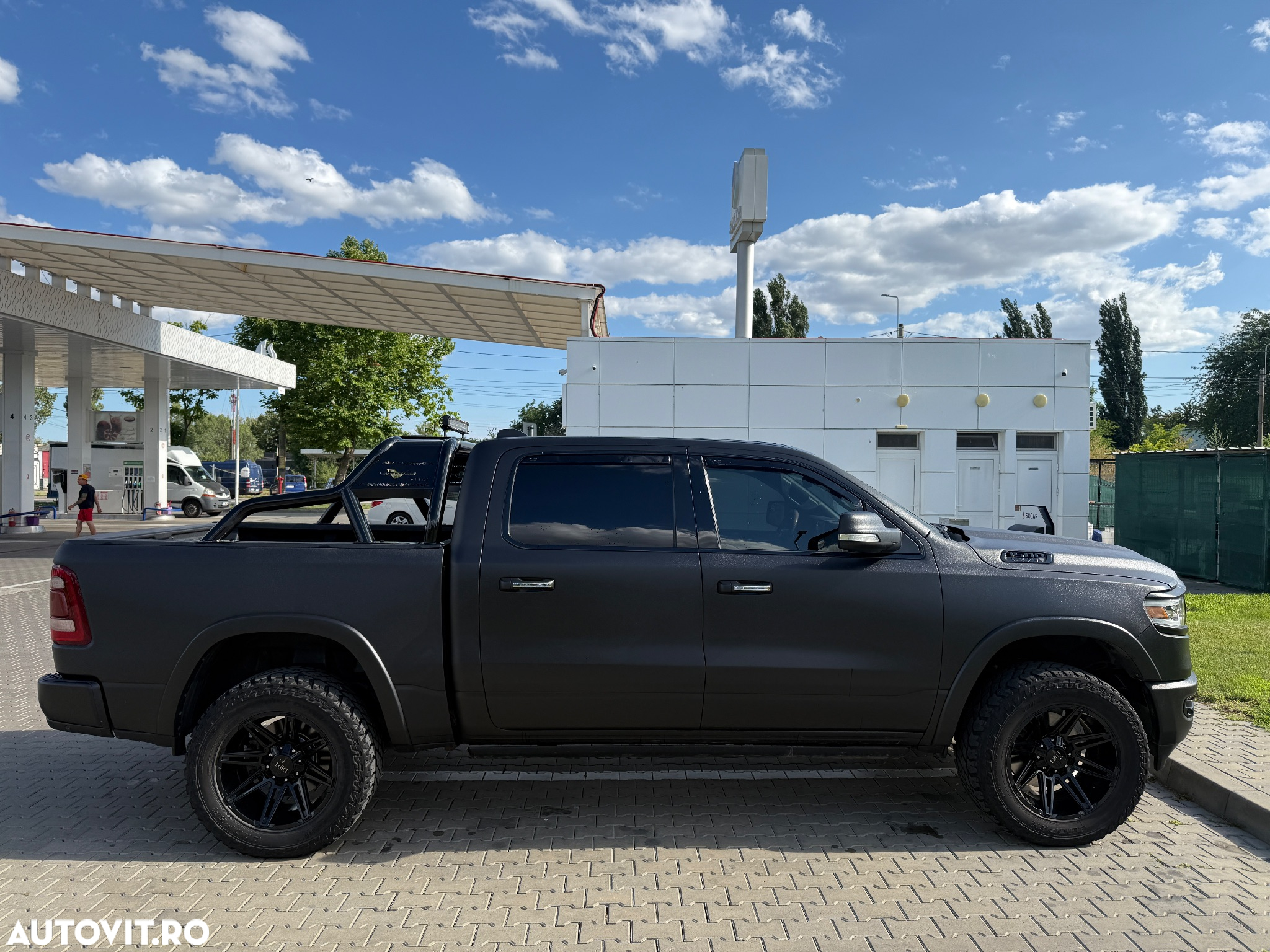 Dodge RAM - 2