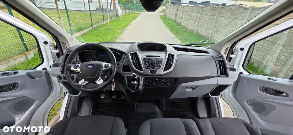 Ford Transit - 16