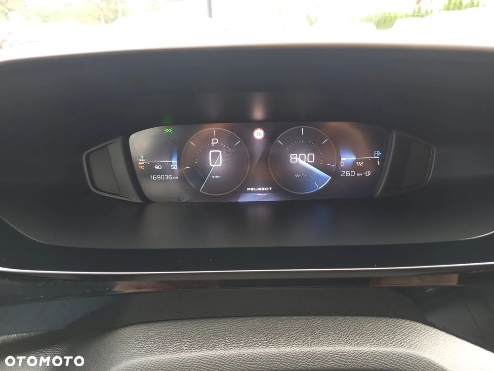 Peugeot 308 BlueHDi 130 EAT8 Stop & Start Allure Pack - 25