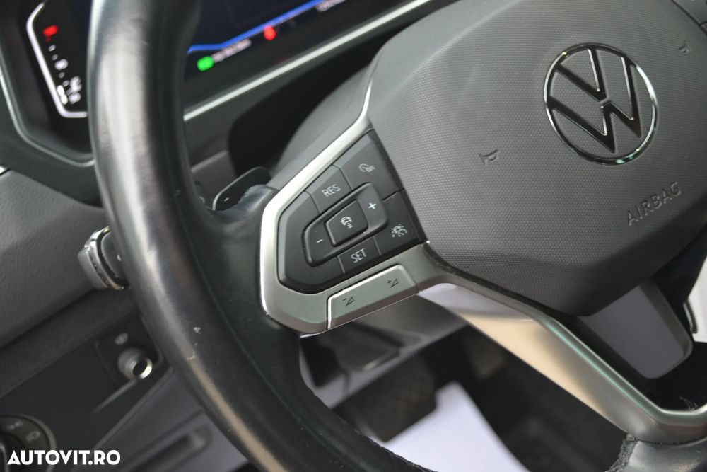 Volkswagen Tiguan 2.0 TDI SCR 4MOTION DSG Elegance - 11