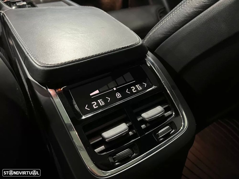 Volvo XC 90 2.0 T8 PHEV R-Design AWD - 43