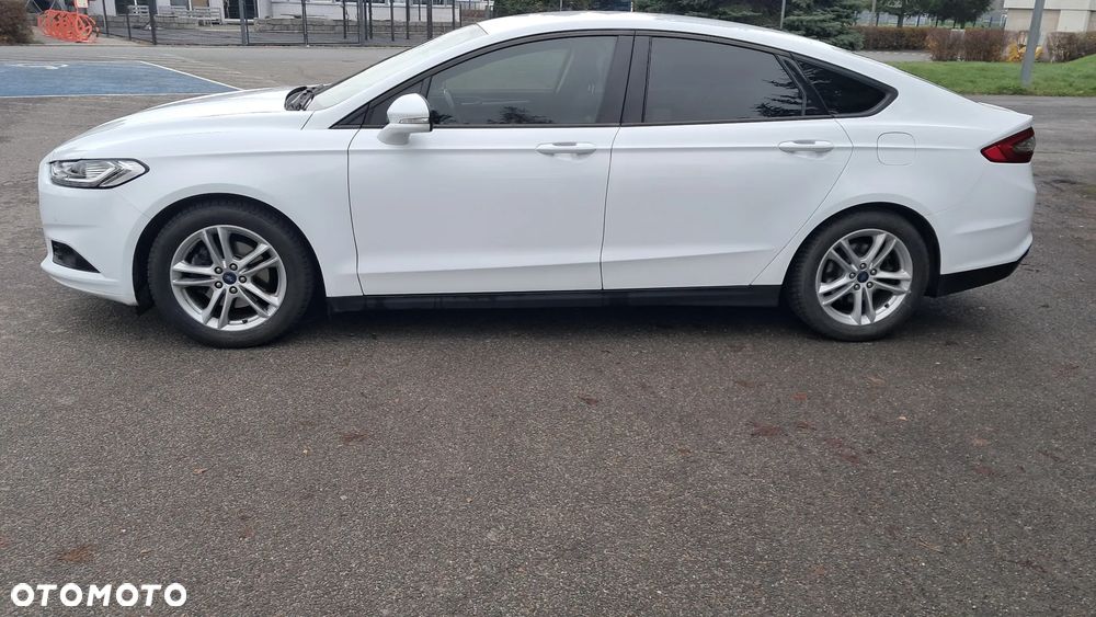 Ford Mondeo 1.5 EcoBoost Trend - 4