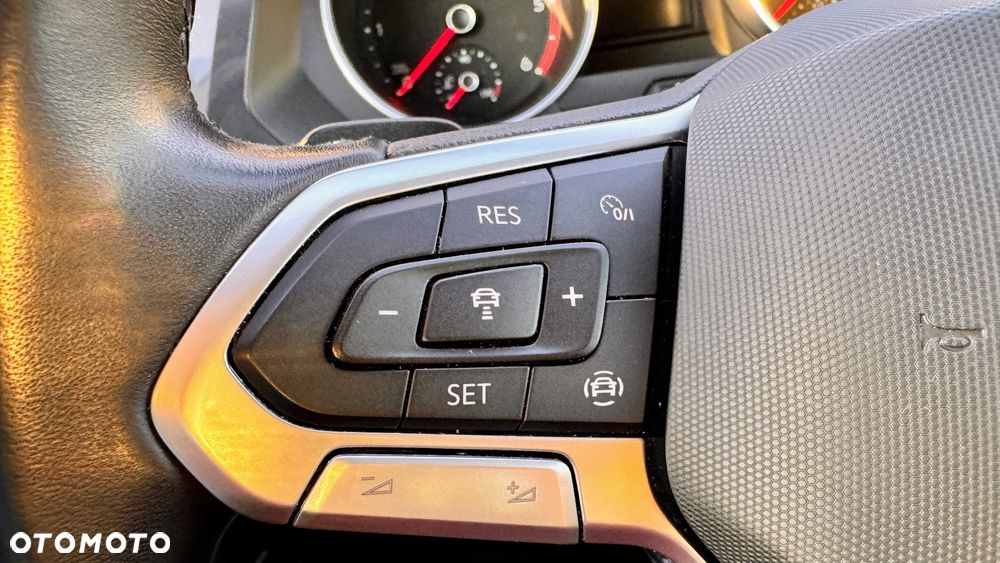 Volkswagen Tiguan 2.0 TDI SCR 4Mot Life DSG - 22