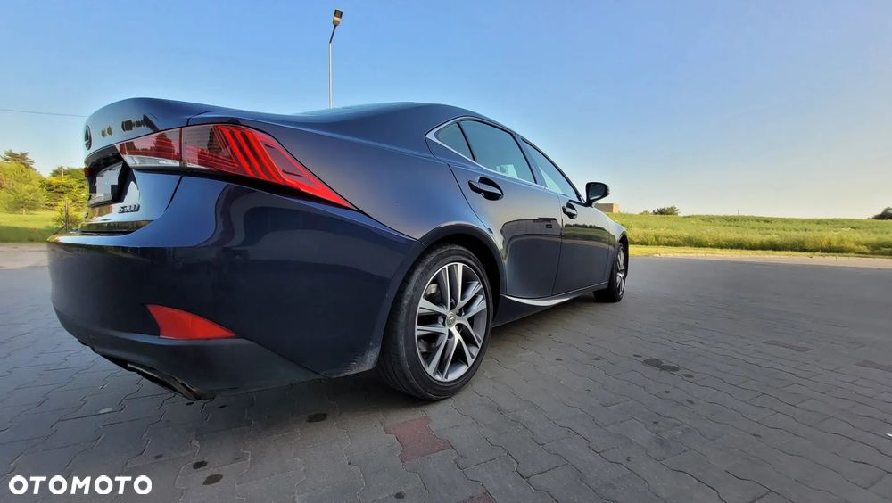 Lexus IS 200t / 300 Elegance - 5