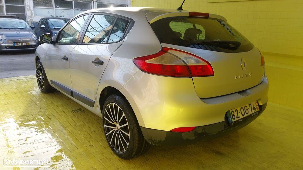 Renault Mégane 1.5 dCi Confort SS - 18