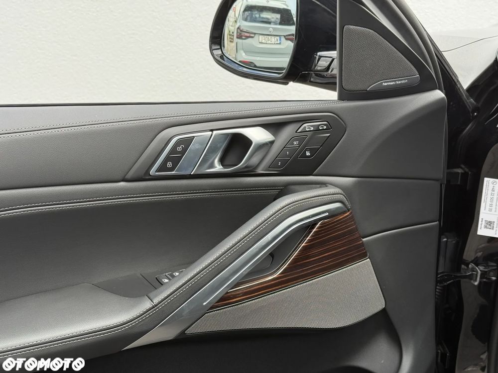 BMW X6 xDrive30d - 15