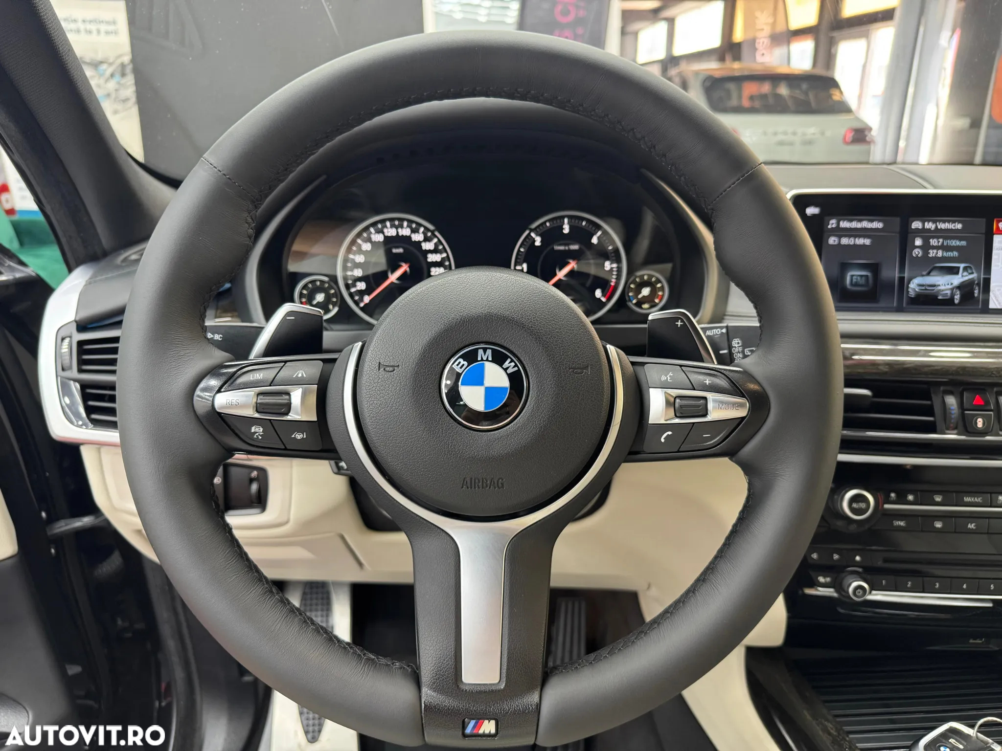 BMW X5 xDrive30d - 10