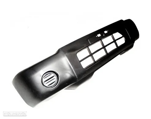 Parachoques da frente Nissan Pickup D22 2WD 62022-VK125  F2022-VK125