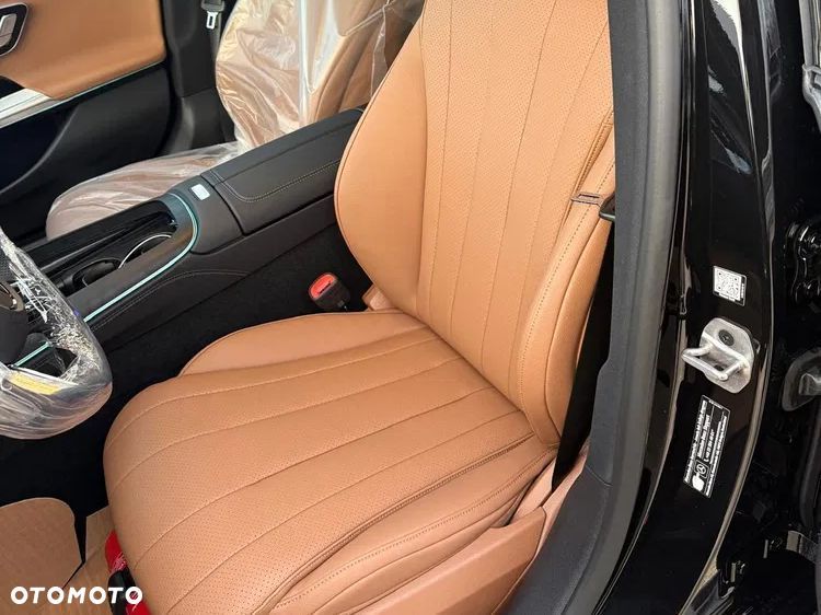 Mercedes-Benz Klasa E 220 d mHEV 4-Matic AMG 9G-Tronic - 9