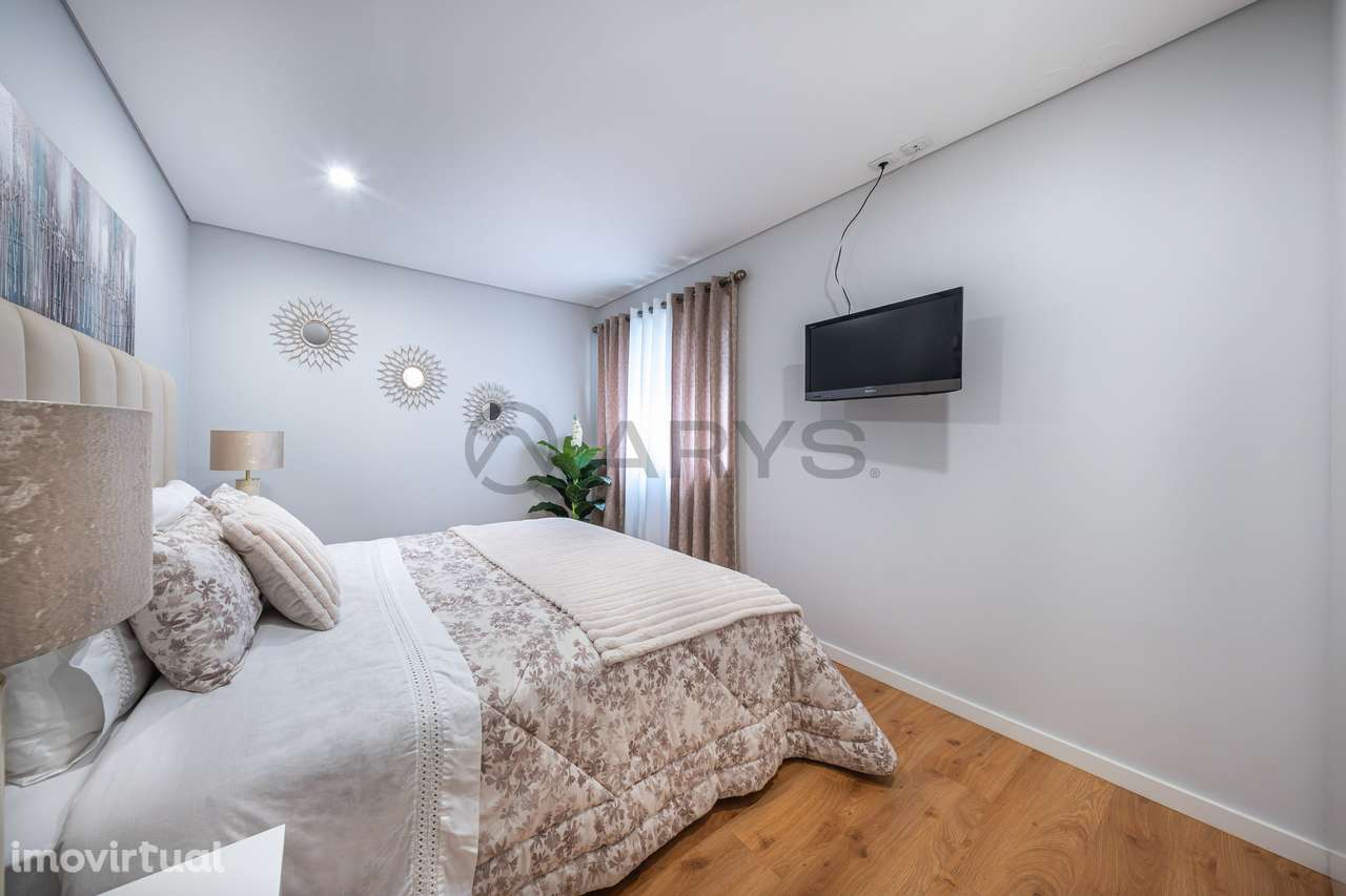 T2 Totalmente Remodelado na Sé, cividade - Grande imagem: 5/17