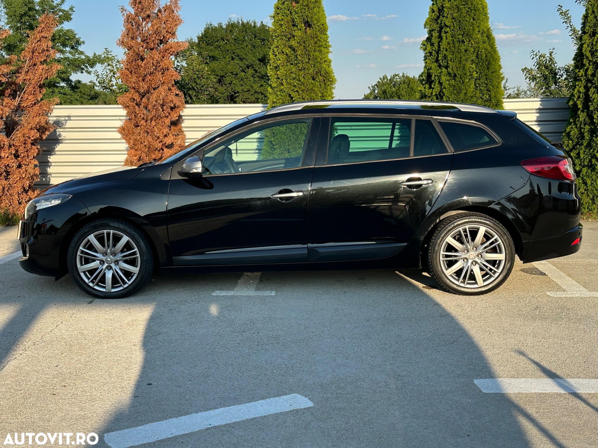 Renault Megane ENERGY dCi 110 GT LINE - 4